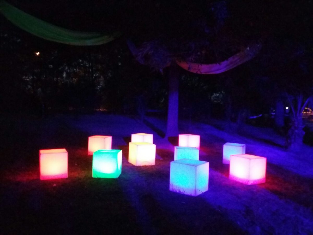 BrunacciOK's tweet image. 🚛💨💨 Estás preparando tu fiesta o evento? Pensá en Brunacci, alquiler y venta de #mobiliarioLED.

Por consultas:
📱 3471-618709
📩 info@brunacci.com.ar
🌎 brunacci.com.ar