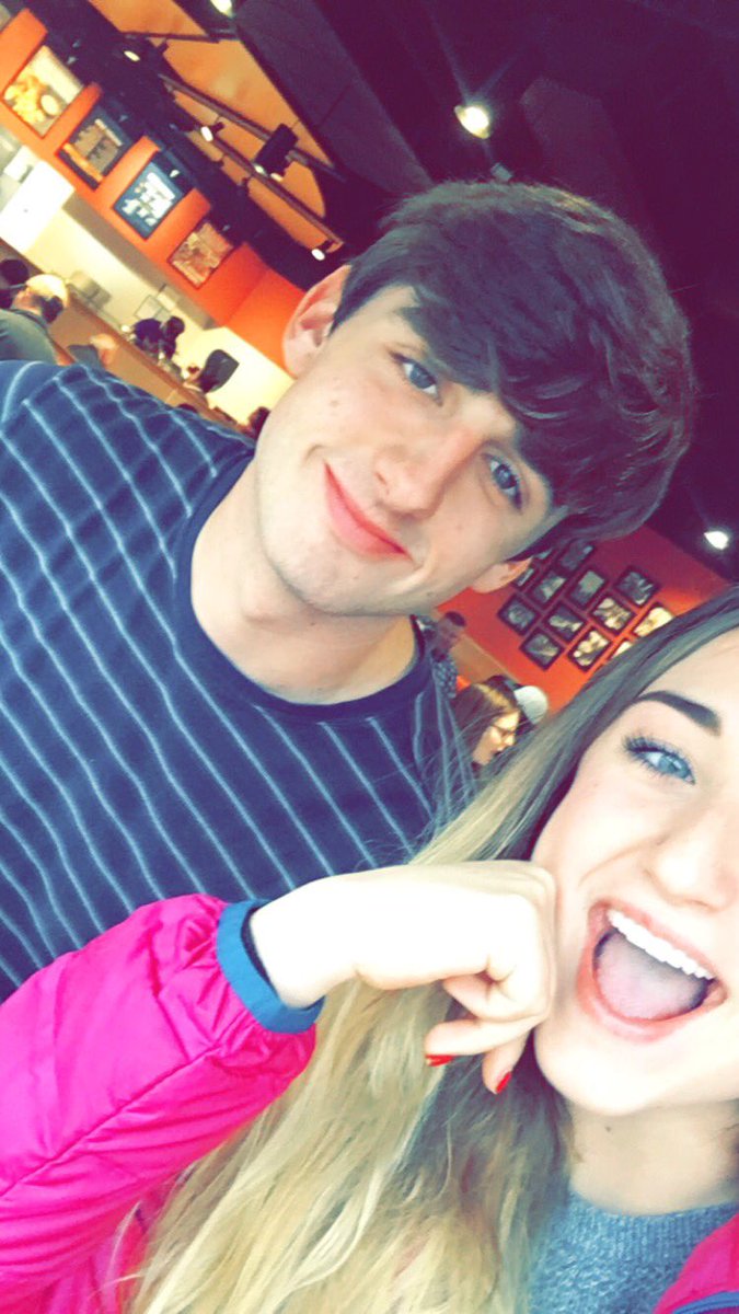 jonah_basic's tweet photo. Your cooler than the flip side of my pillow #unclecracker https://t.co/RLgSWW2KVl