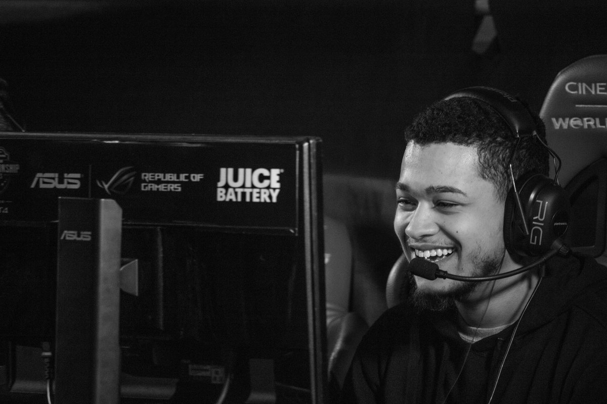 XvGEcko's tweet photo. I’ve updated my site with new photos from the World Gaming event in Toronto and am looking to attend more events in the future. If you or your org would like a photographer for an event feel free to contact me through twitter DMs

Check out my portfolio: https://t.co/FJ97YNHJWA https://t.co/HTXbFtp7Nc