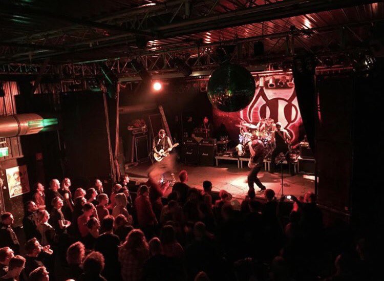 2/27/18 Thank you Munich for your time and energy!! 🇩🇪Only one more show left! #alienantfarm #soil #localh #munich #germany #europe #tour