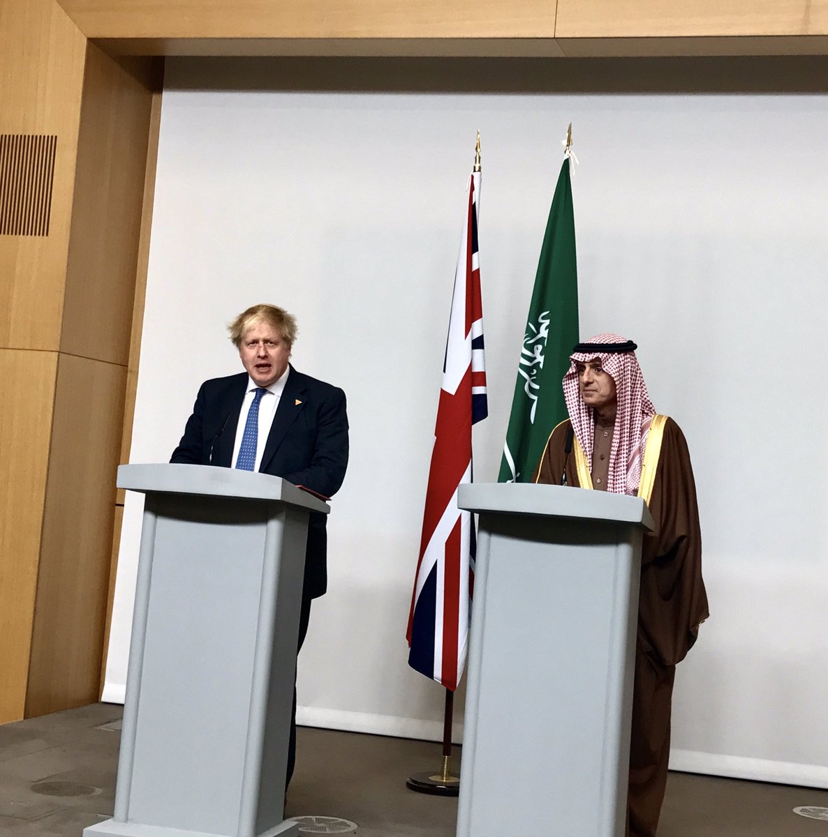 bianca_nobilo's tweet photo. Responding to our Q on #UKSaudi ties deepening, Boris asked Saudi FM "do you think you'll have a female PM?", al-Jubeir replied "we'll see" https://t.co/MEsumSfIEn