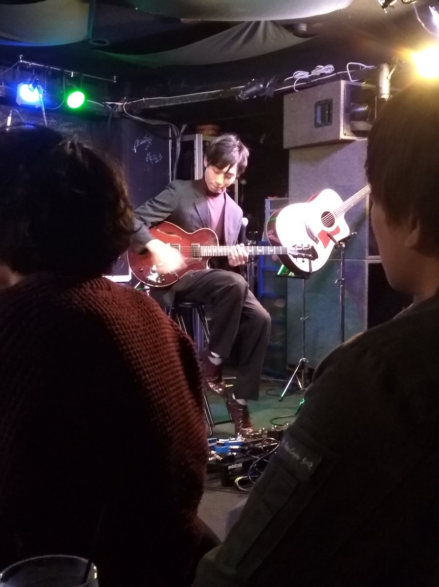 yuuka__cocoa's tweet photo. DEZOLVE PORTLAY Release Tour 3日目@ 京都RAG
この日は今動いてるバンドメンバーで見に行きました🎵沢山お話できてお勉強もさせてもらえて幸せでございました💗MCが大いに弾みそして最高にかっこいいライブでした✨北川さんの座って弾く姿かっこよかった💕#DEZOLVE #PORTLAY #PortrayTour2018 https://t.co/XOpWhx2w0r