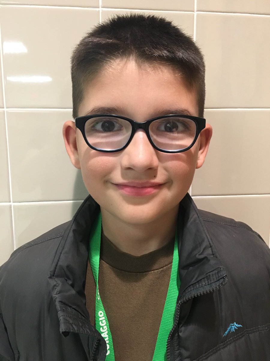 tuckertotsin106's tweet image. Three llamas became the newest group to join the 100s wall! #llamasdoingwork #squadgoals #henriehawks #mathematicians