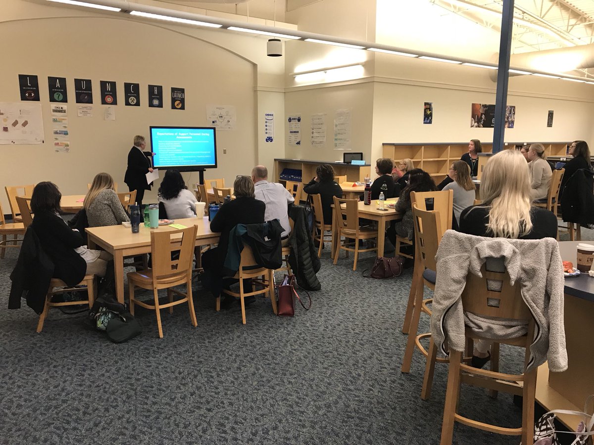 MrsCarnesWWS's tweet photo. Our awesome Collaborative Strategies Team (CST) provided a PD opportunity for the wonderful interventionist they work with on best practices for helping their students in the classroom. #RocksAchieve https://t.co/kdh2AI7c9V