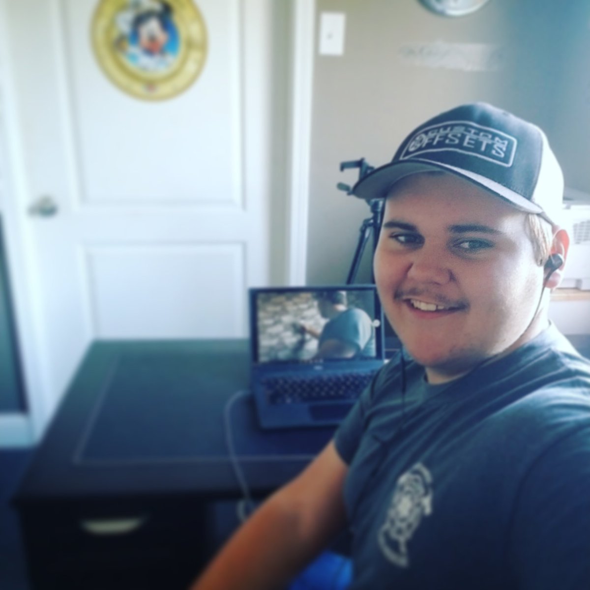 heathpracing's tweet photo. Please join me tonight at 8:30 I will be on the 110 Nation sports radio show talking about my 2018 plans. #radio #Heathphillips #talkshow https://t.co/tdKFtsHKNm