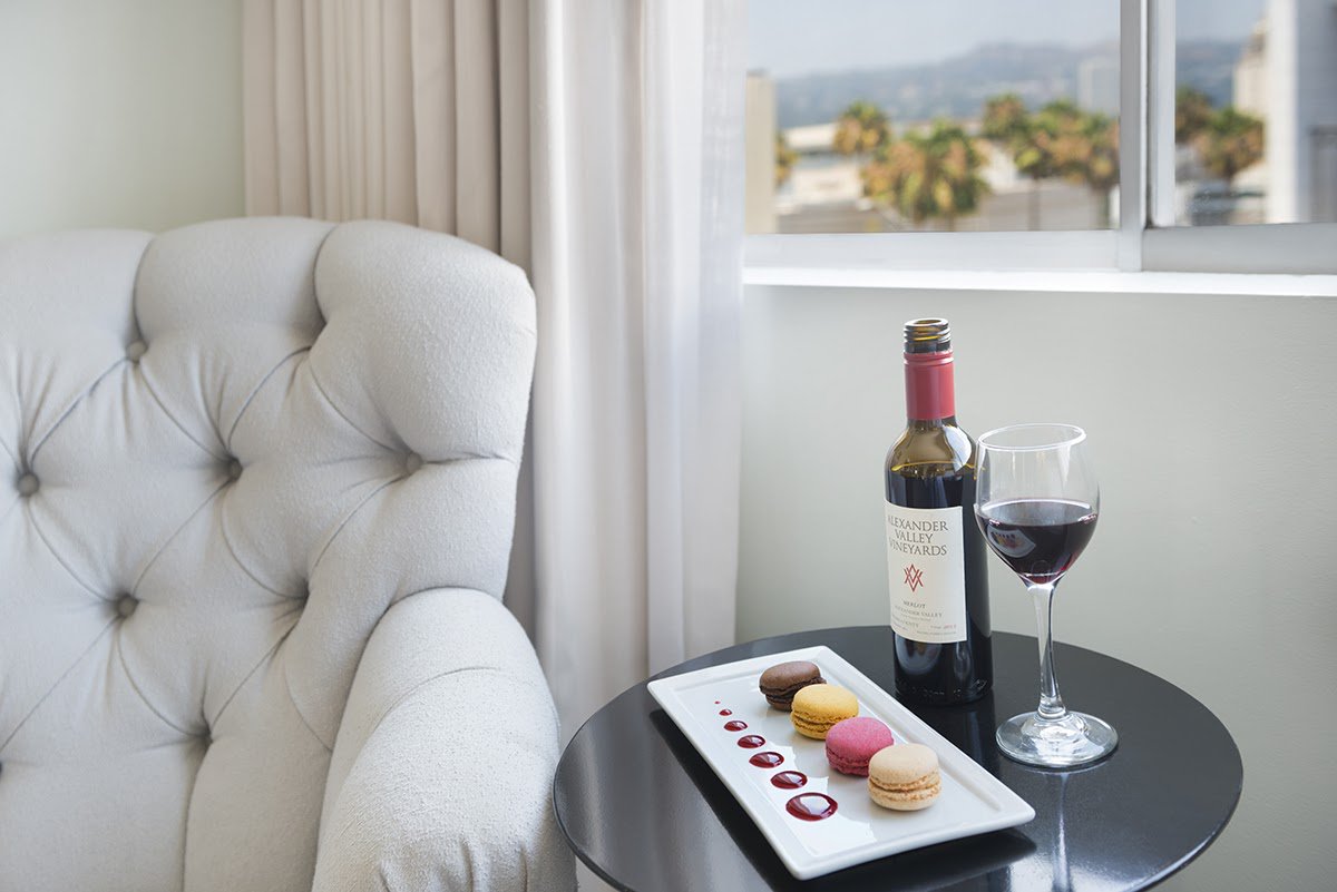 We want you to leave more than satisfied!

luxehotels.com/rodeodrive/

#luxehotels #boutique