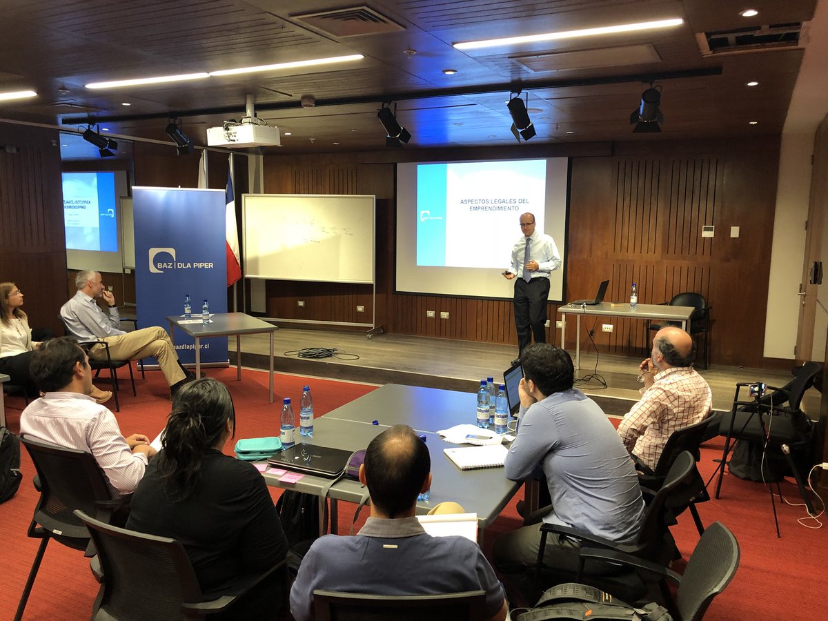 Comienza la sesión de hoy, tópicos legales avanzados para emprendimientos, con Matias Zegers, de @BAZ_DLAPiper.