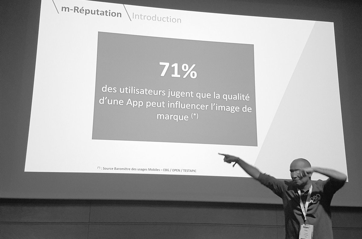 ArnaudLeRoux's tweet photo. Trop heureux d’avoir fait cet atelier avec @MatthieuScotti !
Merci aux participant(e)s pour les nombreuses questions finales et les interactions de qualité !
À demain pour les interventions de @MathieuVegas et @LMA_Open ! Poke @swizi_byOpen #ROOMn2018 #mReputation https://t.co/HuuUTpgLxQ