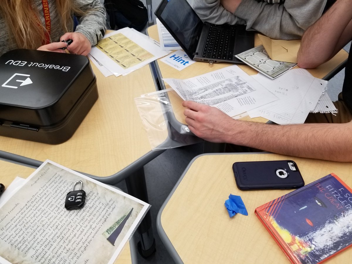 #breakoutedu in action with <a href="/sgroessMUSD/">Samantha Groess</a>.  Thanks MEF for funding this engaging and collaborative activity!