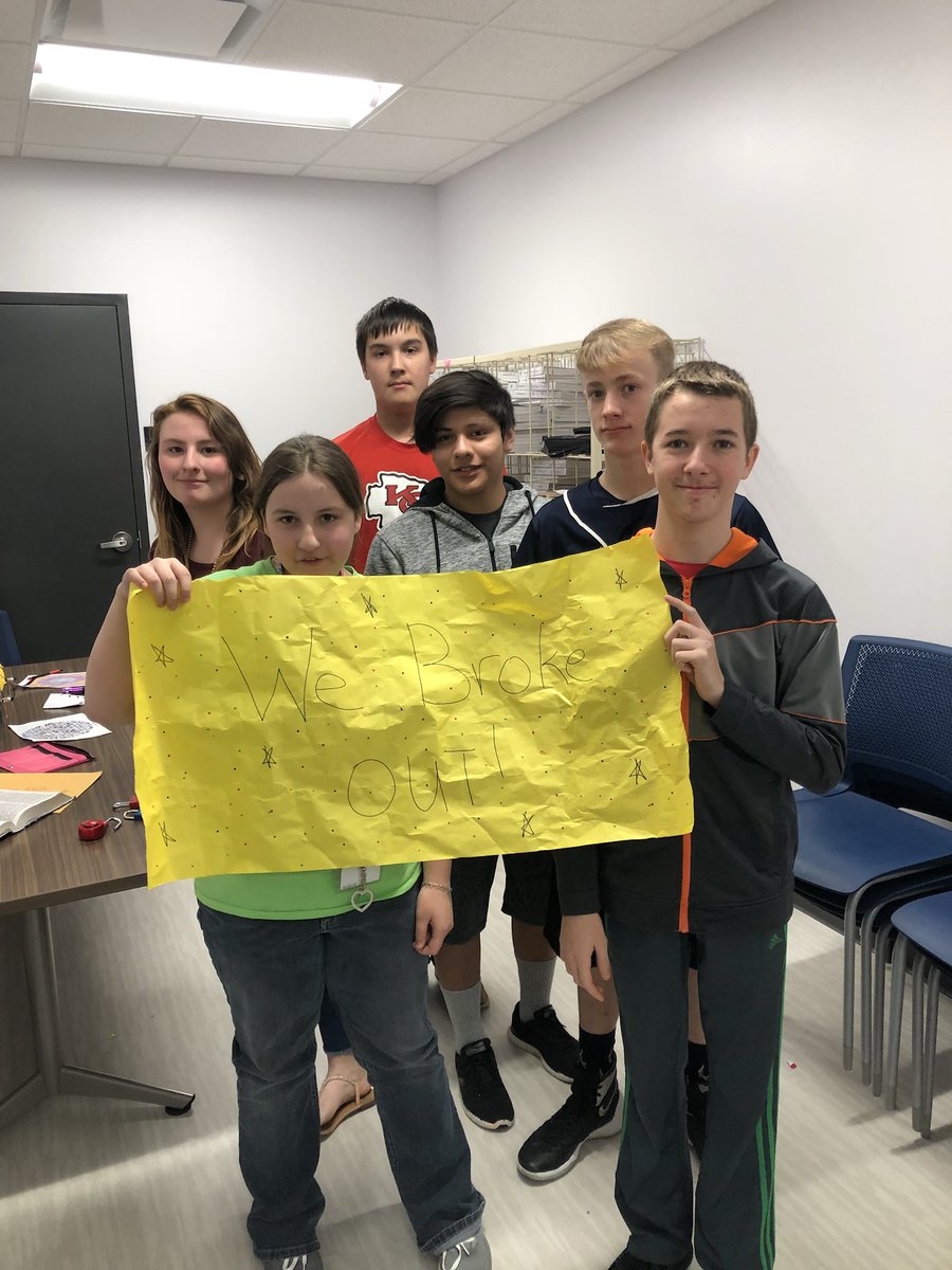 VincentPKyser's tweet photo. Using #Breakout Boxes as a group activity to challenge and learn more about Stress Resilience with our 8th Grade Students @NeoshoJH #CharacterEducation https://t.co/IgeuawfOJF