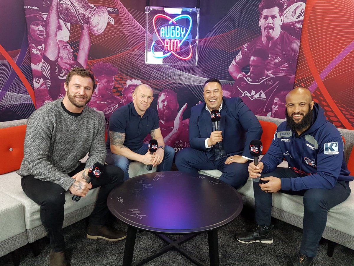 LoveThePadel's tweet photo. #RugbyAM is starting NOW on @FreeSportsUK 

Freeview HD 95 
Sky 424 
FreeSat 252 
TalkTalk 95 
BT Vision 95 

On the show: #JJB @alexsimmonstv @paulwood_RL16 @mickyhigham #DannyBrough @jen_norr @Mark_Flash_Flan @DannyMaun @DaveAllen1981 @wolvesrl &amp; much more! 

#RugbyLeague https://t.co/8VgABpCIpB