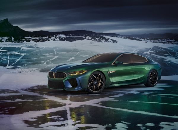 VinesBMW's tweet photo. We're captivated by the Salève Vert paint on the all-new BMW M8 Gran Coupe Concept. Whats your thoughts? #touchofgold #m8 #grancoupe #allnew #bmw  #BMWM8 #SalèveVertpaint #dynamicexcellence #luxury #more #strikingdesign #genevalMotorshow2018 #newcar https://t.co/dbjhjyNnQT