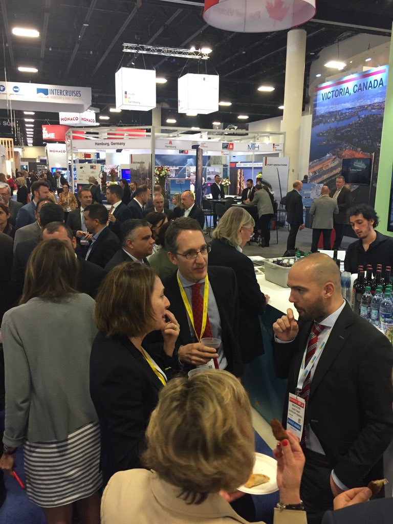 MedCruisePorts's tweet photo. It is always nice to meet with colleagues and friends!!! #STCGlobal2018 #portstogether https://t.co/vvfqdAK4IA