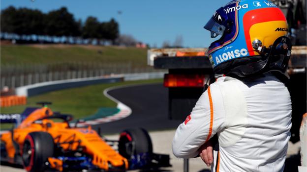 GoGoGoF1's tweet image. Formula 1 pre-season testing: McLaren break down again as Red Bull fastest dlvr.it/QK6kfH