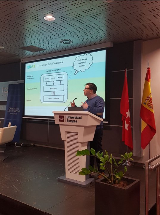 cremadescsotelo's tweet image. .@AlfonsoSB, Chief Growth Officer de @yourbnext, comenta el alto grado de bancarización que existe en España y augura un crecimiento sostenido del sector #fintech #FinTechWeek @UEuropea