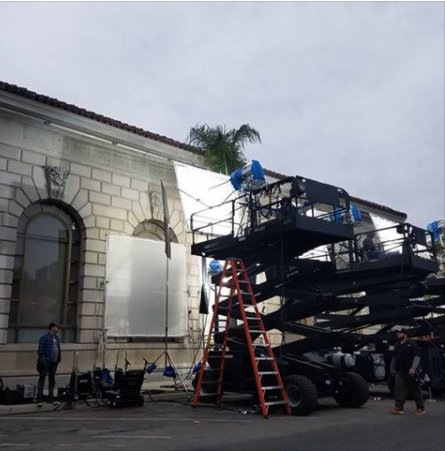DowntownOxnard's tweet photo. Film crew transforming #Downtownoxnard A Street into East Coast street. #visitoxnardca https://t.co/k27BzQWpls