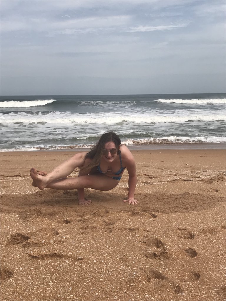 MadiVanWinkle's tweet photo. Arm balances on arm balances https://t.co/VEfzbC8IOK