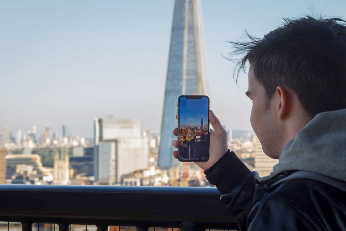 Data Eats The World tweet media