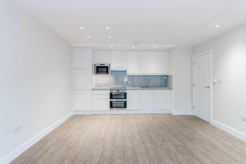 goviewlondon's tweet photo. New to the Lettings market we currently have five 1-2 bedroom apartments excellently located for amenities and transport links to Acton Town and Ealing Common tube stations. To arrange a viewing call 020 8017 7950 or visit https://t.co/GdYpB8Ji7o
#lettings #newconversion https://t.co/3ffn0cJy5Z