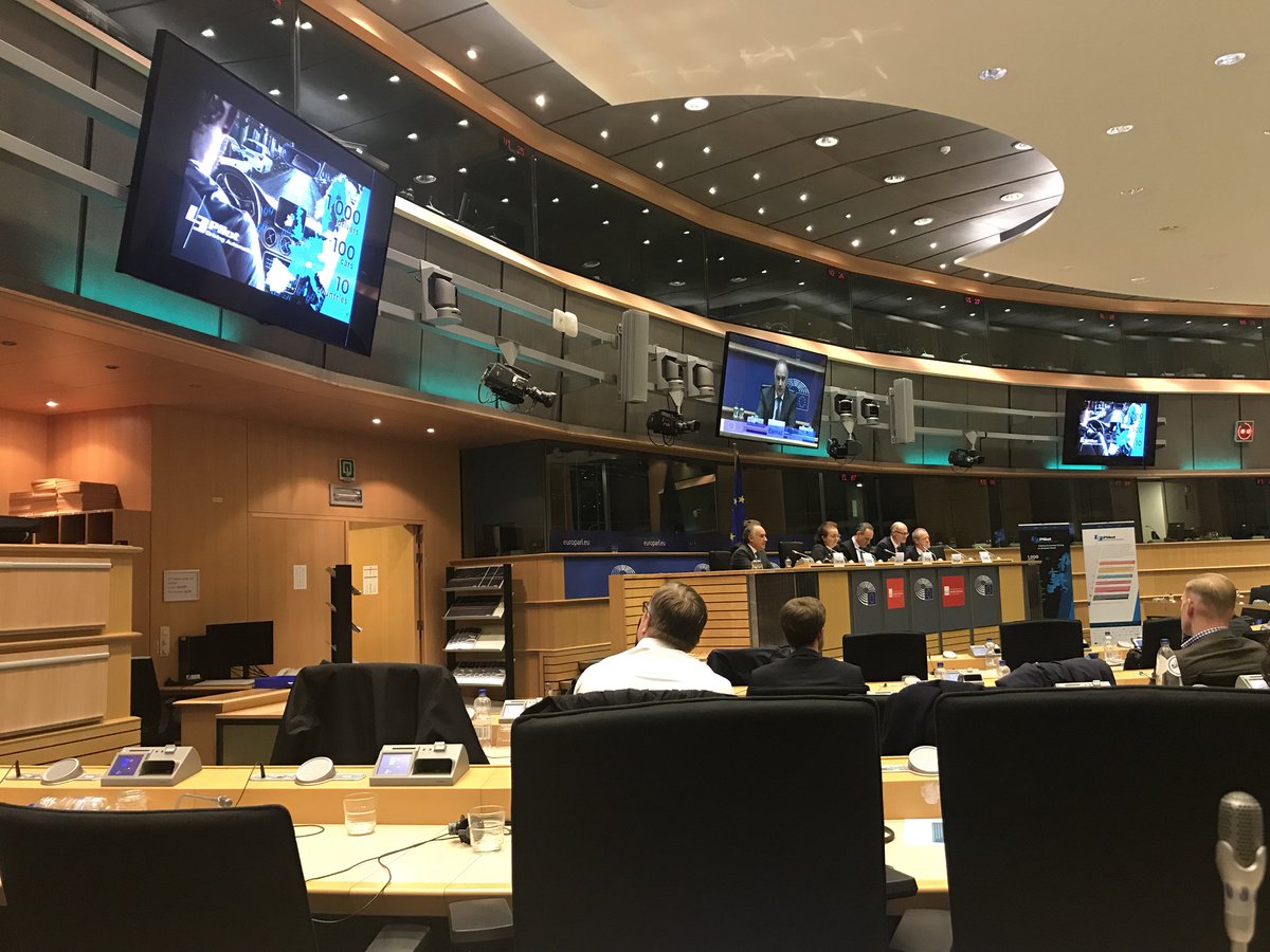 ERTRAC_EU's tweet image. 1000 drivers will test 100 cars across 10 European countries: ambitious objective of the @_L3Pilot_  project to test #Automated_Driving systems, thanks to European #H2020 funding. Presented at EP event by @IsmailErtug