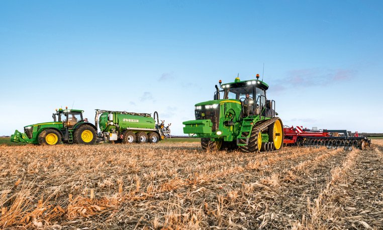 Tractorquotes's tweet photo. "Driven by the need for more" - #JohnDeere 8R/8RT series https://t.co/1EaxRA3zWG