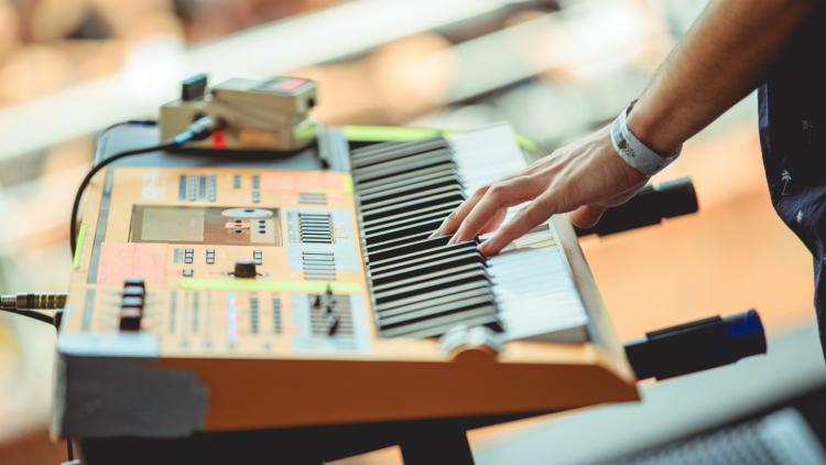 Radiónica tweet media