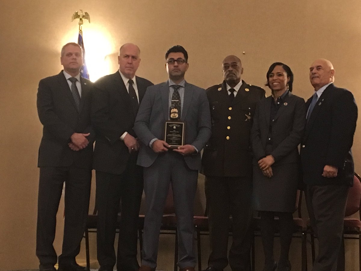 PGPDNews's tweet photo. Det Munawar of our Robbery Unit is also @PGCrimeSolvers Detective of the Year for catching a robbery suspect moments after the suspect committed a crime while the detective was out investigating a separate case. Congratulations! https://t.co/aIkxTCwVFA