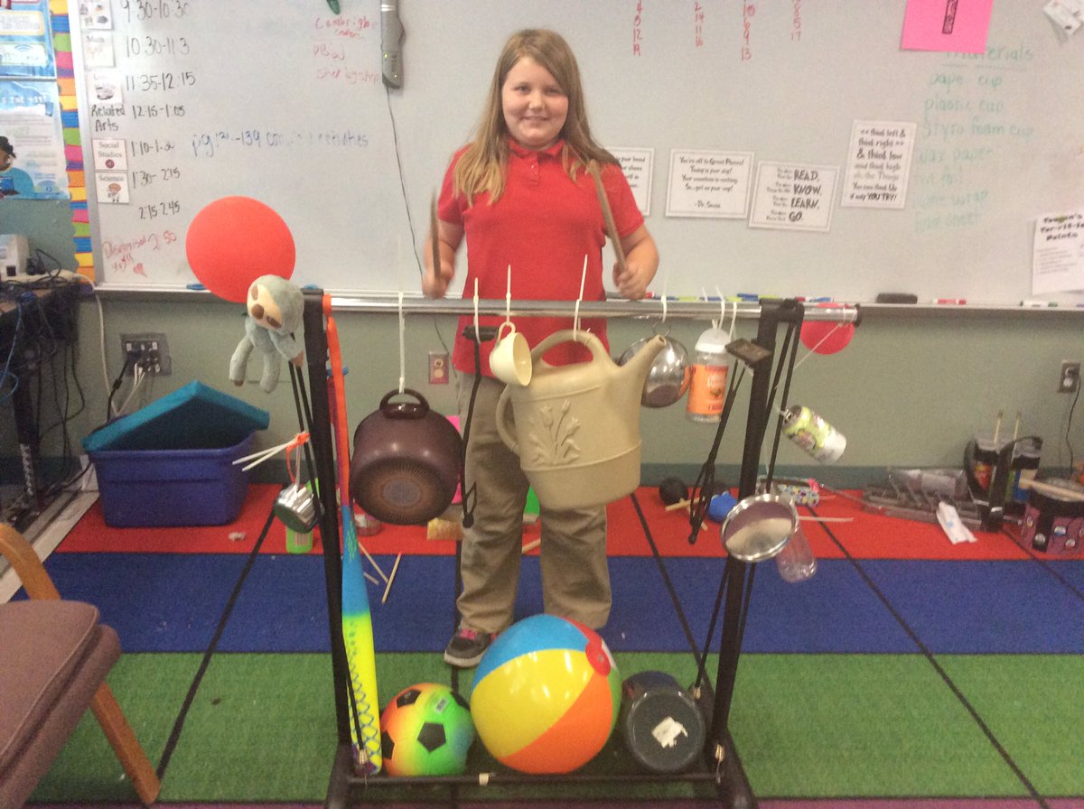 MrsAldensTurtle's tweet photo. Making our own instruments for our level 4 in Sound Energy. #LearningIsFun #Cambridge @GTEtoucans @collierschools @CollierScience https://t.co/amV9XxLQvY
