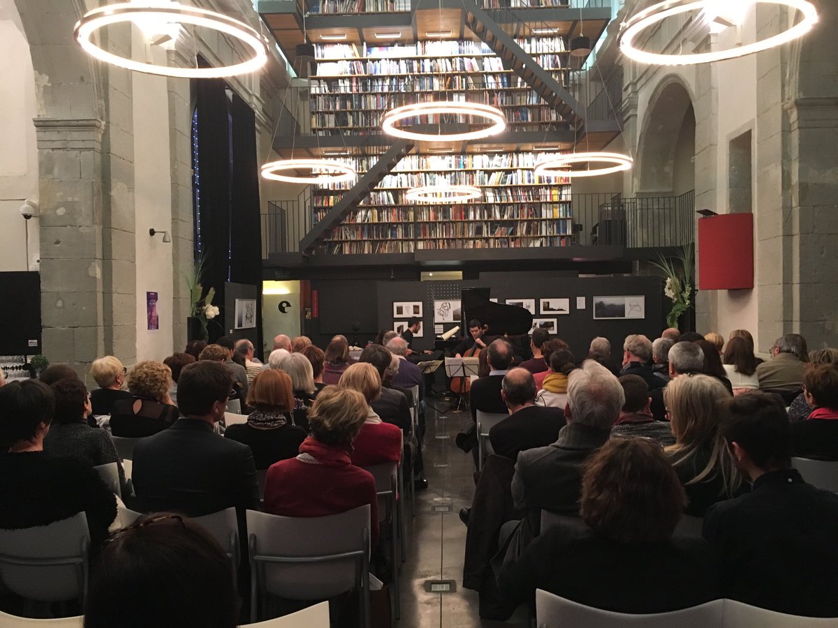 BeatriceLouvier's tweet photo. Très belle soirée musicale organisée pour nos sociétaires @CE_RhoneAlpes à l’occasion du @CIMCL20171 🎶 🎵 https://t.co/KGKuK9NyPz