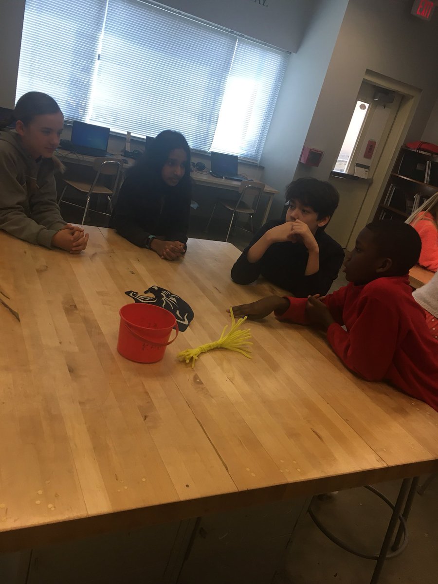 kfrazer721's tweet photo. #ddmsTED6 begins their engineering challenge. Some teams jumped right in, others held a meeting & came up with a game plan. #drivefwd https://t.co/X2kqFN0v8B