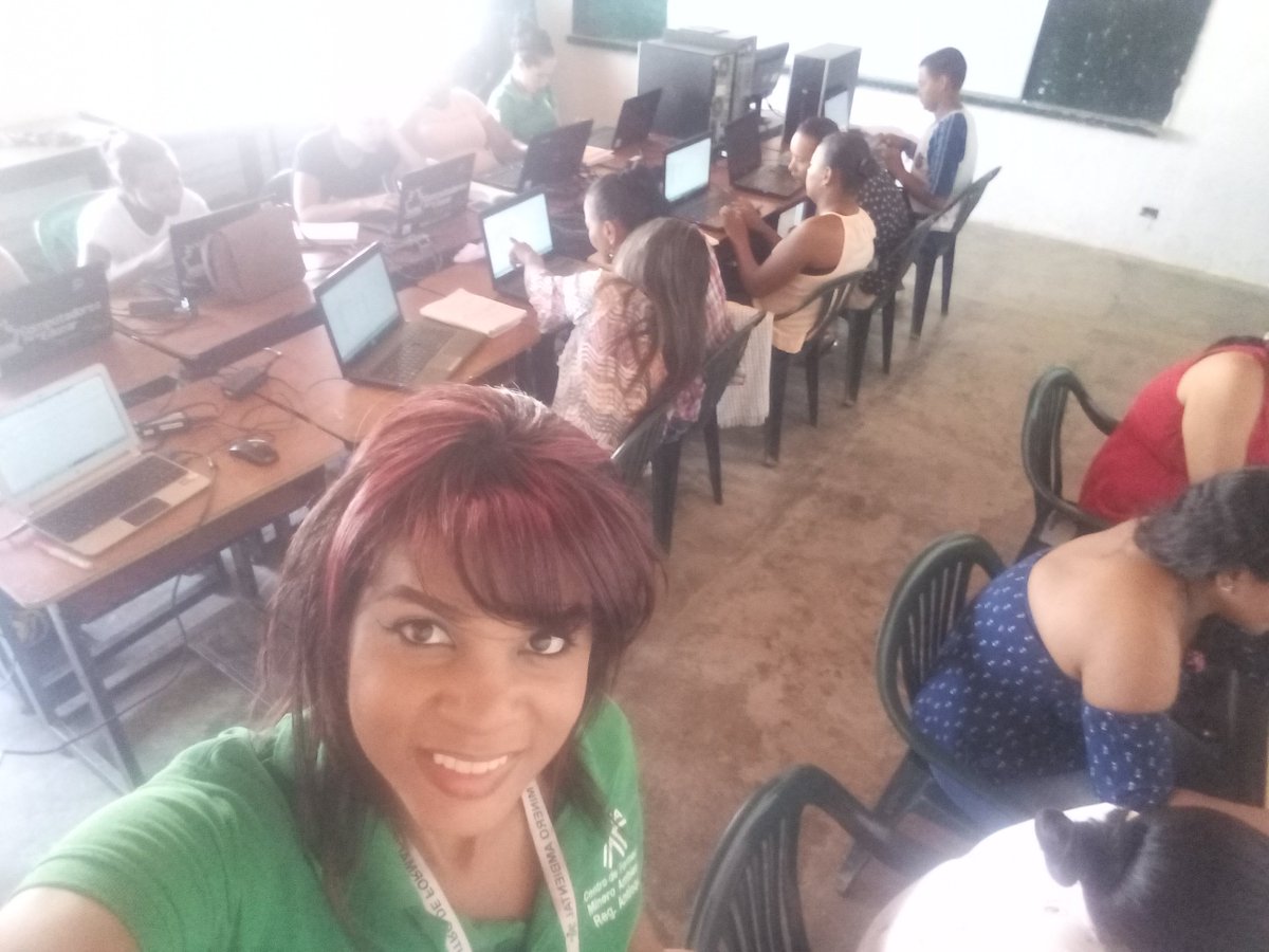 SISTEM3SENACFMA's tweet photo. En formacion complementaria manejo Basico de herramientas ofimaticas en el corregimiento Puerto Claver https://t.co/l6Kpy63j1t