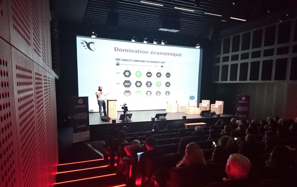 helloasso's tweet photo. Avec @framasoft, nous revenons sur la campagne dégooglisons internet. Mais comme connecter le monde ne suffit pas, dégoogliser internet ne suffit pas non plus. Il faut se battre pour un internet qui restera un bien commun #reboot_ #SocialGoodWeek https://t.co/nanCgx3N7v