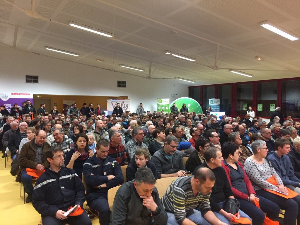 lafibreenalsace's tweet photo. Réunion publique à #Magstatt-Le-Bas avec @regiongrandest ce mercredi 7 mars concernant les communes de Magstatt-Le-Haut, Magstatt-Le-Bas et Koetzingue.
Plus de 250 personnes présentes.
La fibre optique arrive ! #THD https://t.co/atSS4f70Mb