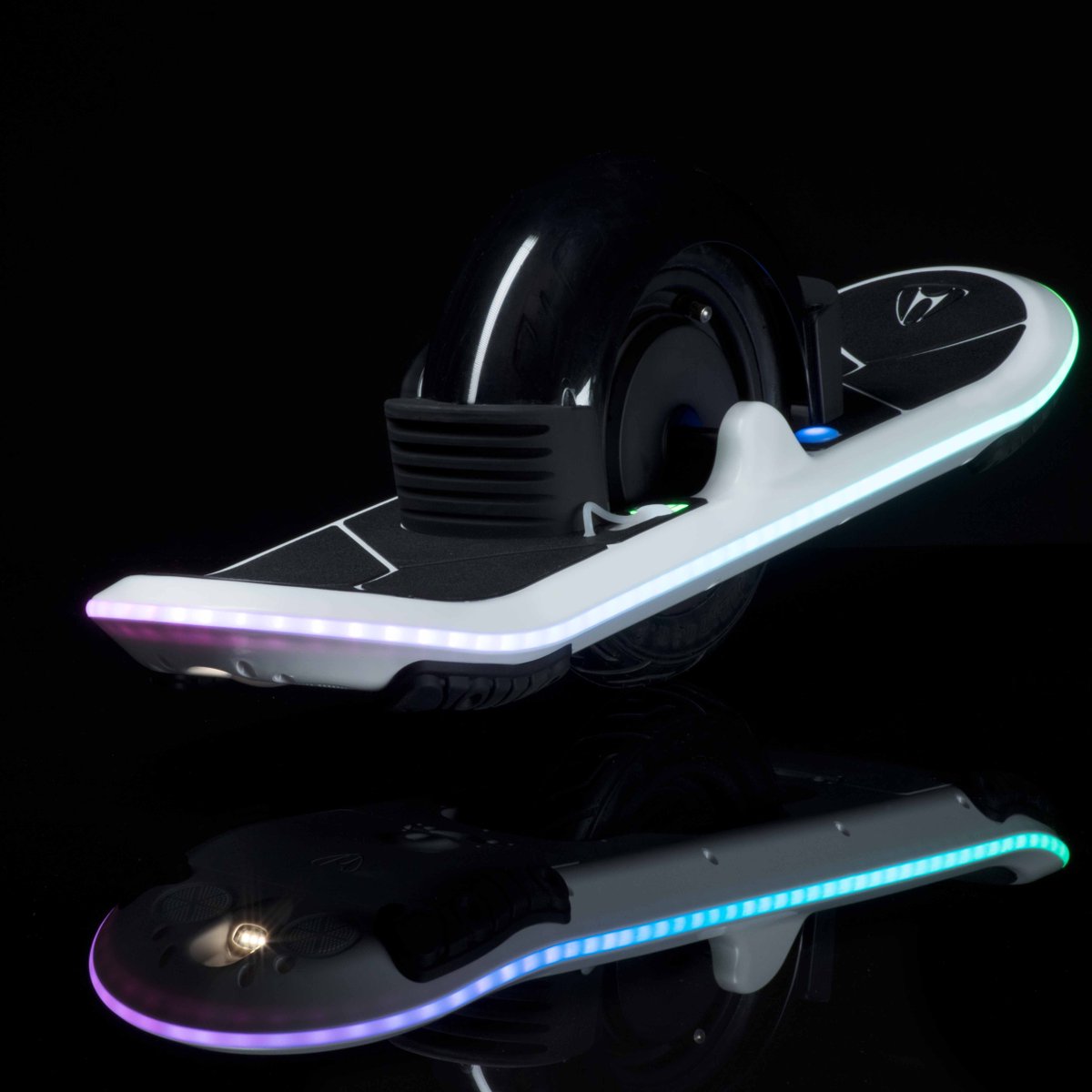 realhoverboard's tweet photo. Programmable Light Display. Our light display is perfect for night riding.  Know how much power you've got at a glance. #hoverboard, #geoblade500, #geoblade, #maxspeed, #lightshow,#realhoverboard, #onewheel
https://t.co/PhMGpZytaq https://t.co/JxJYCrrVLh