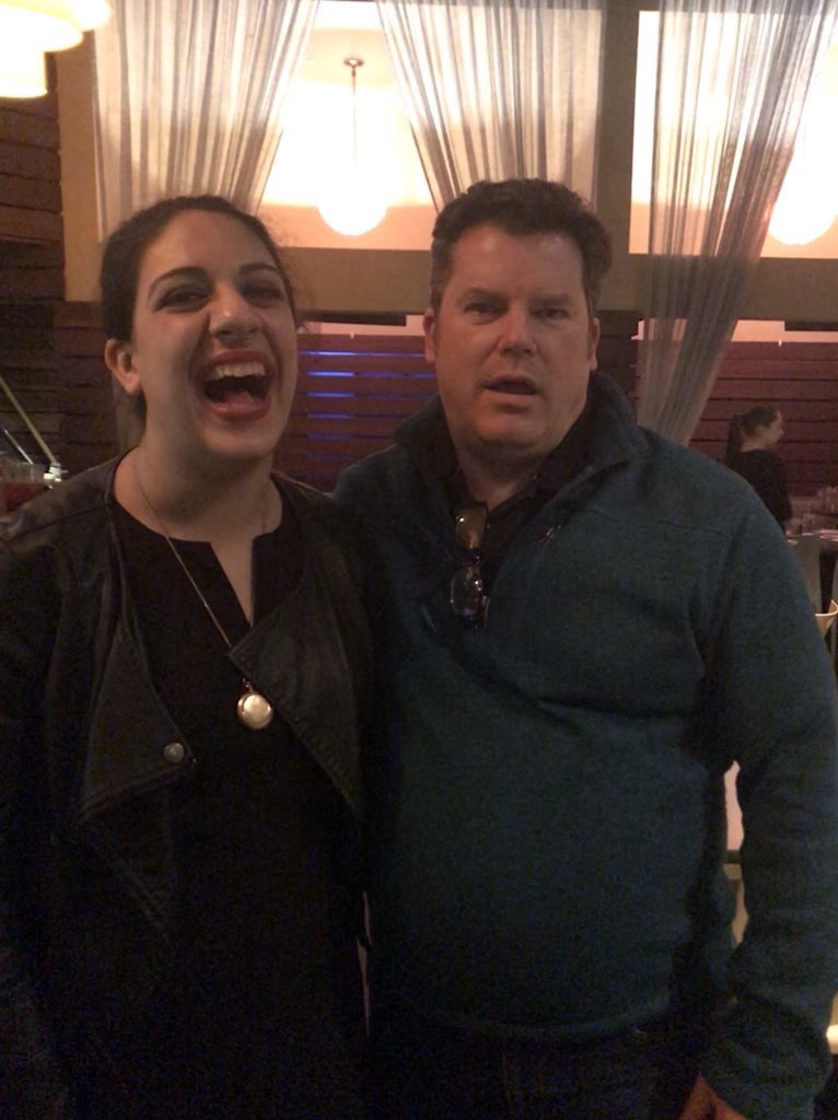 PaulProbzz's tweet photo. when someone suggests that ur actor should wear a wig #PaulProbzz #savageprobzz #wigprobzz #deloresprobzz #TheseShiningProbzz @sofia__ann https://t.co/g8xyZSTpfx