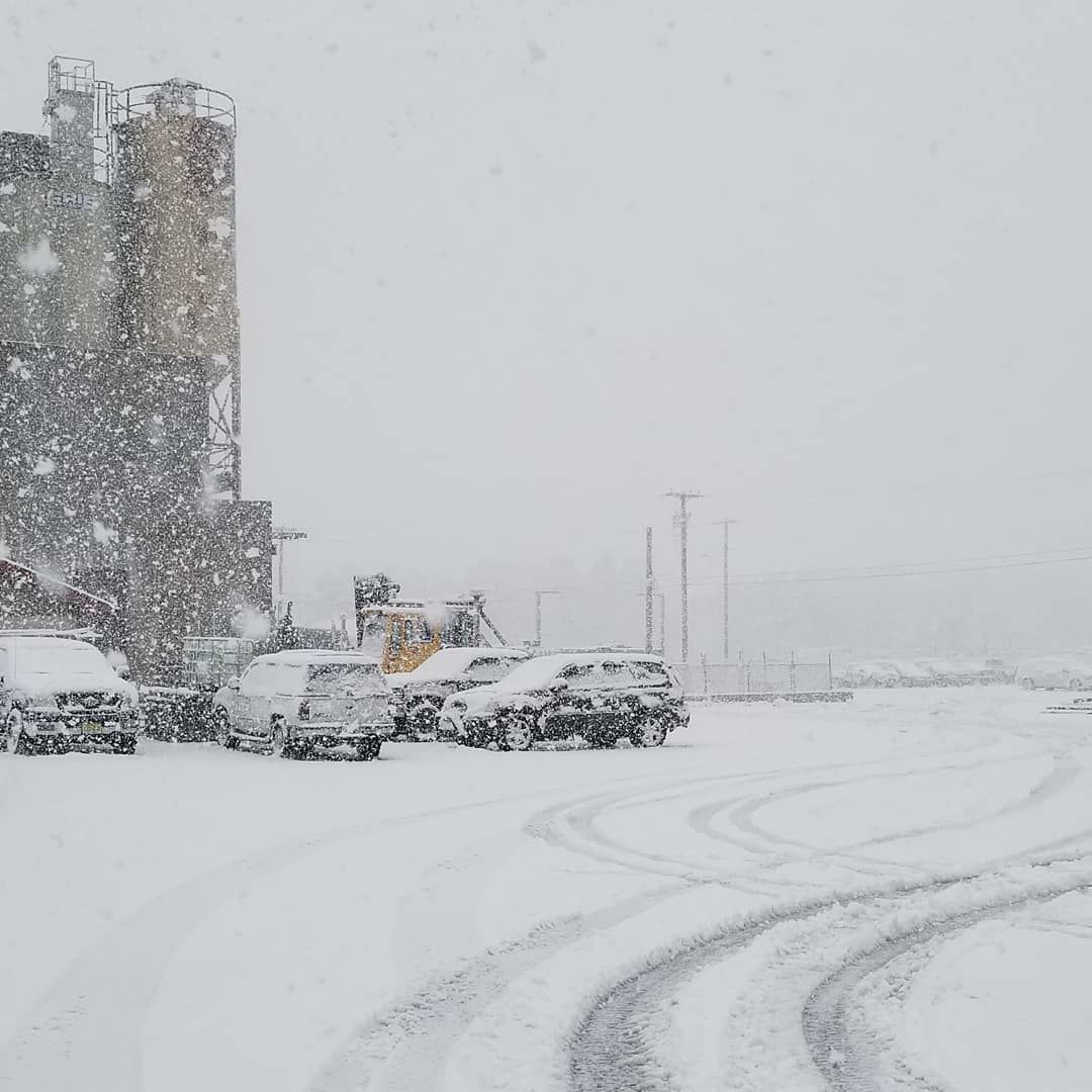 We are still working! #noreaster #quinn #snowday2018