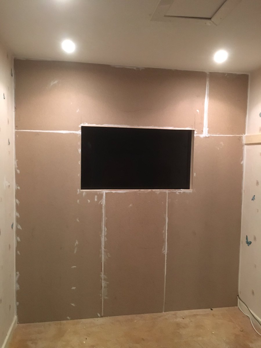 Studio tv wall started today for Creative Horizons, not bad progress so far