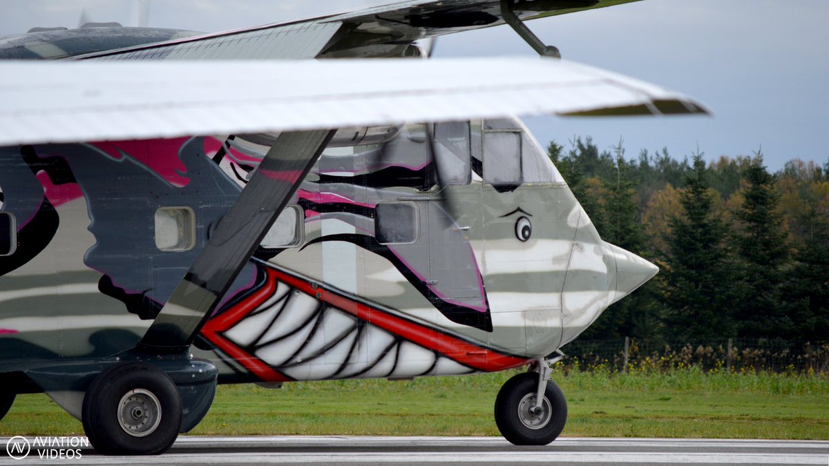 aviation_graz's tweet photo. an unique looking aircraft
➡ Pink Skyvan
✈ Short SC-7 Skyvan 3-100 OE-FDI
🌍 Airfield Punitz | LOGG
.
#logg #punitz #flugplatzpunitz
.
#skyvan #pinkskyvan #skydive #skyvanboogie #güssing #aviation #plane #flugzeug #spotting #austria #avgeek #aviation #planerd #airportclubgraz https://t.co/O4nYDfIidb