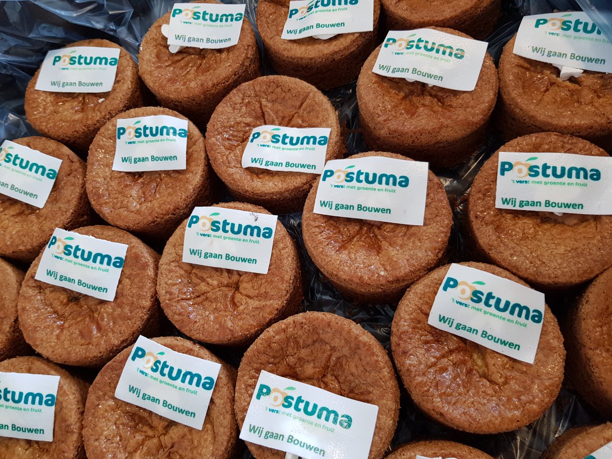 Ook de laatste details/vergunningen zijn inmiddels rond!  Daarom voor al het personeel een heerlijke gevulde koek! De bouwketen staan inmiddels op het terrein en in week 13 gaan de heipalen de grond in! #nieuwbouw