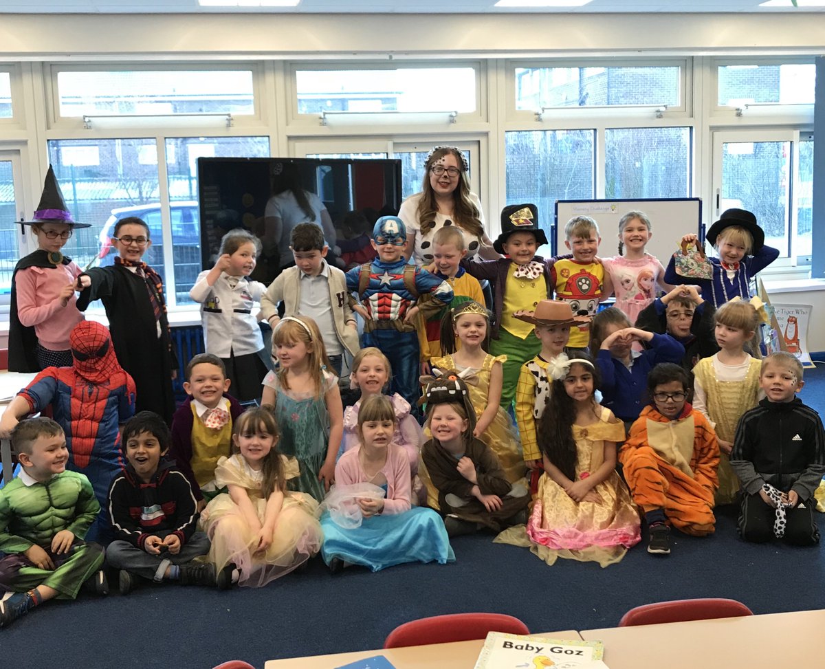Y1HazelClass's tweet photo. What a fantastic day we have had! 📚 #worldbookday https://t.co/b9nTJDRrip