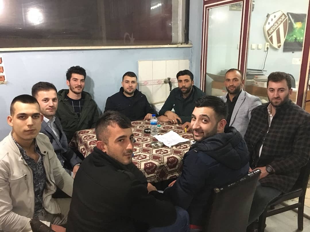inegolakgenc's tweet photo. Teşkilat Başkanımız @BalMutlu ve Mahalle Koordinatörümüzün de Katılımıyla Hocaköy Mahalle Başkanımız Çağlar DURMUŞ'a Yeni Görevini Tebliğ Ettik. Hayırlı Olsun.

#GüçlüİnegölGüçlüTürkiye 
#Akgencİnegöl 
@mecertas @Hakan_cavusoglu https://t.co/fsGPdth1GE
