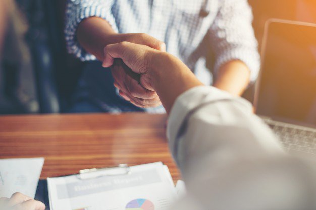 MHaden_APM's tweet photo. Jeff Murtaugh, VP of Business Development, discusses the characteristics of a great company to partner with to be successful in a competitive industry: https://t.co/fobM95EcpT. If you’re interested in learning more about partnering with us, please contact me today! https://t.co/ngnjblGy7M
