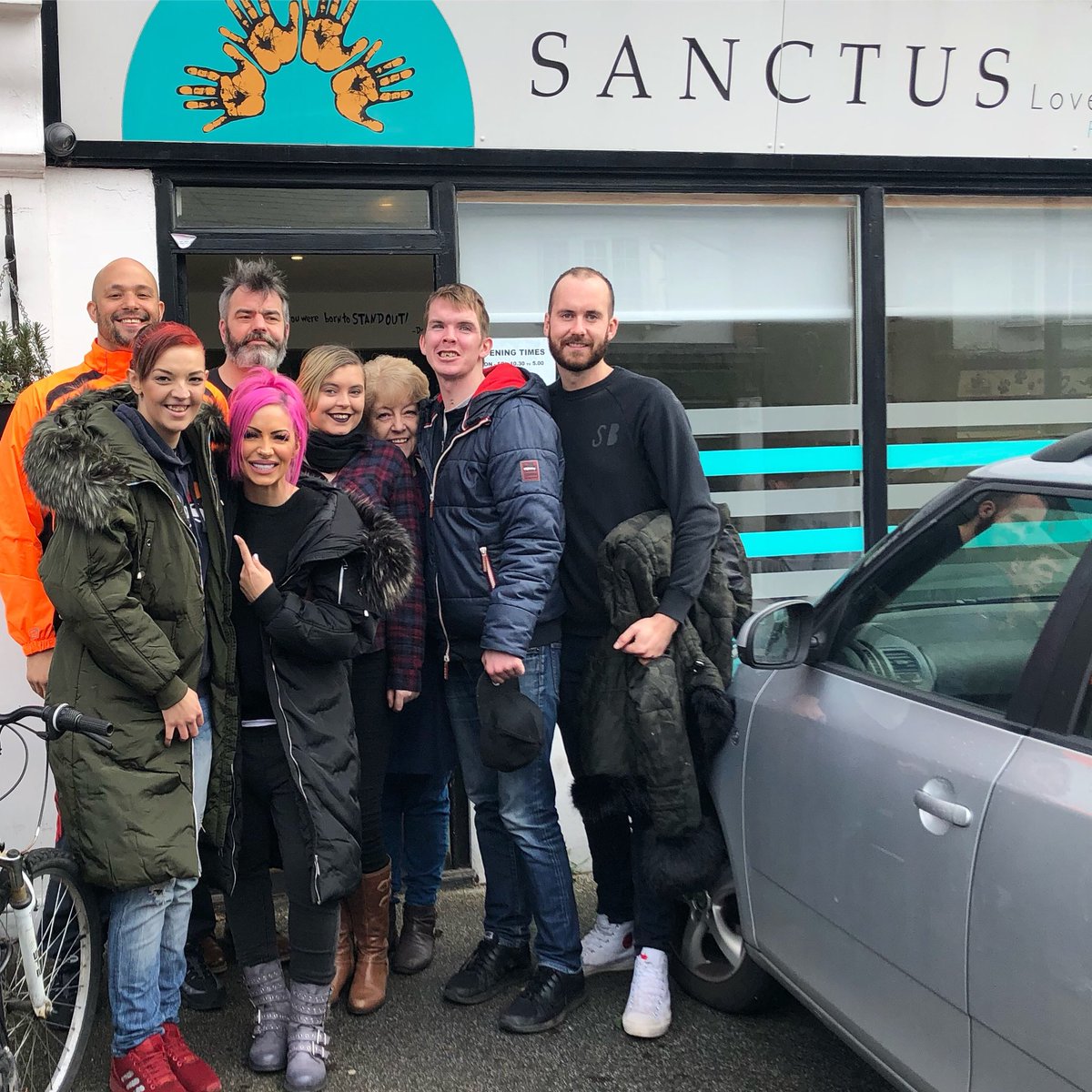 We have had the BEST day ever. We went to <a href="/SanctusHomeless/">Sanctus Homeless</a> again to give out more clothing &amp; toiletries &amp; we met the amazing Jasmine who I gave a Duvet coat to (pictured in the khaki coat). It made MY day that it made HER day. She was so grateful! Wonderful people!! 🙌🏼💗