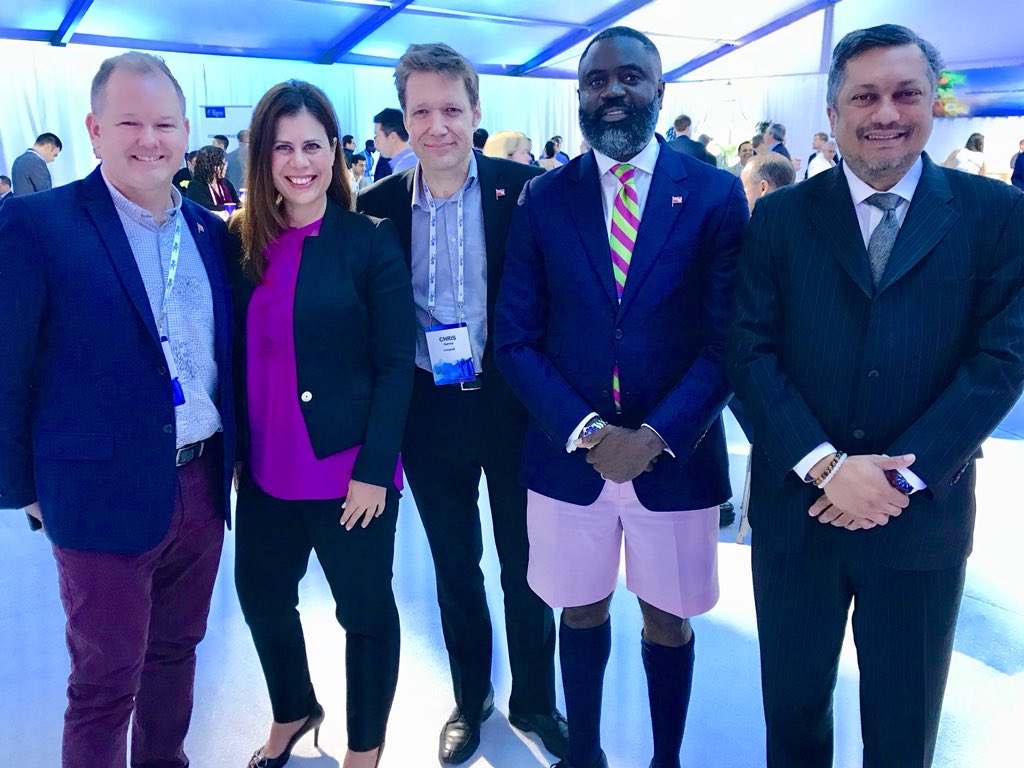 investBermuda's tweet photo. Talking #innovation at this week’s @MontySummit in Santa Monica @hurricaines1906 @ChrisGGarrod @JohnNarraway #vaphr #fintech https://t.co/fnsb65esyA