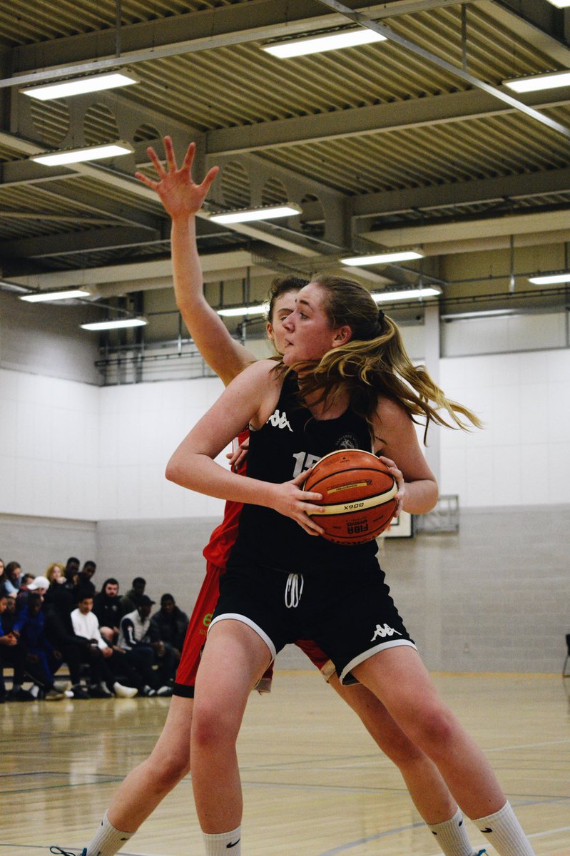 Oaklandsball's tweet photo. @WEABL RECAP
@Tiafreeman123 - 13PTS
@ciarabelsham - 12PTS
@sami_brown7 - 11PTS
“Tia did her best to carry us today. Missing players isn’t an excuse to lower performance, others have to step up” @bbcoach81
#Wolfapck #BritishBasketball https://t.co/PlhobCvUnw