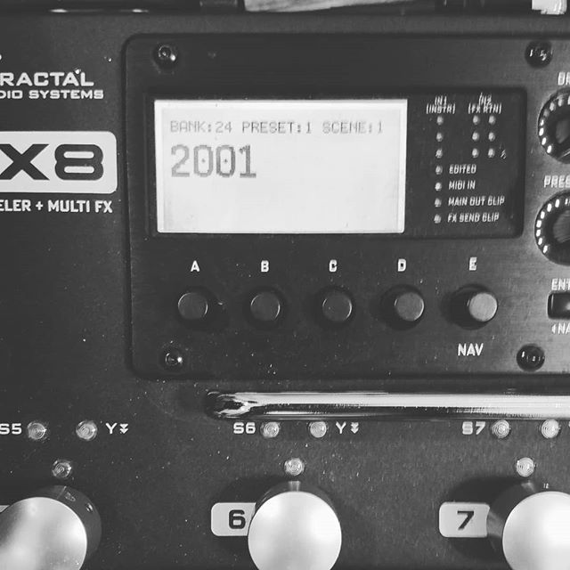 mmzofficial's tweet photo. Programming the @fractalaudio #ax8 for the new live set off of the #fifthrow ! #jasonsaveus
#guitar #guitars #prog #progressive #mmznewalbum #milemarkerzero #ghsstrings #lespaul #prsguitars #progressiverock https://t.co/wZFmXQRfIm