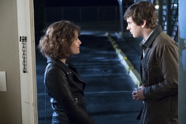 DEADLINE's tweet photo. ‘The Good Doctor’ Renewed For Season 2 At ABC https://t.co/3MXlNoT7Tg https://t.co/7kP7MaNaKW