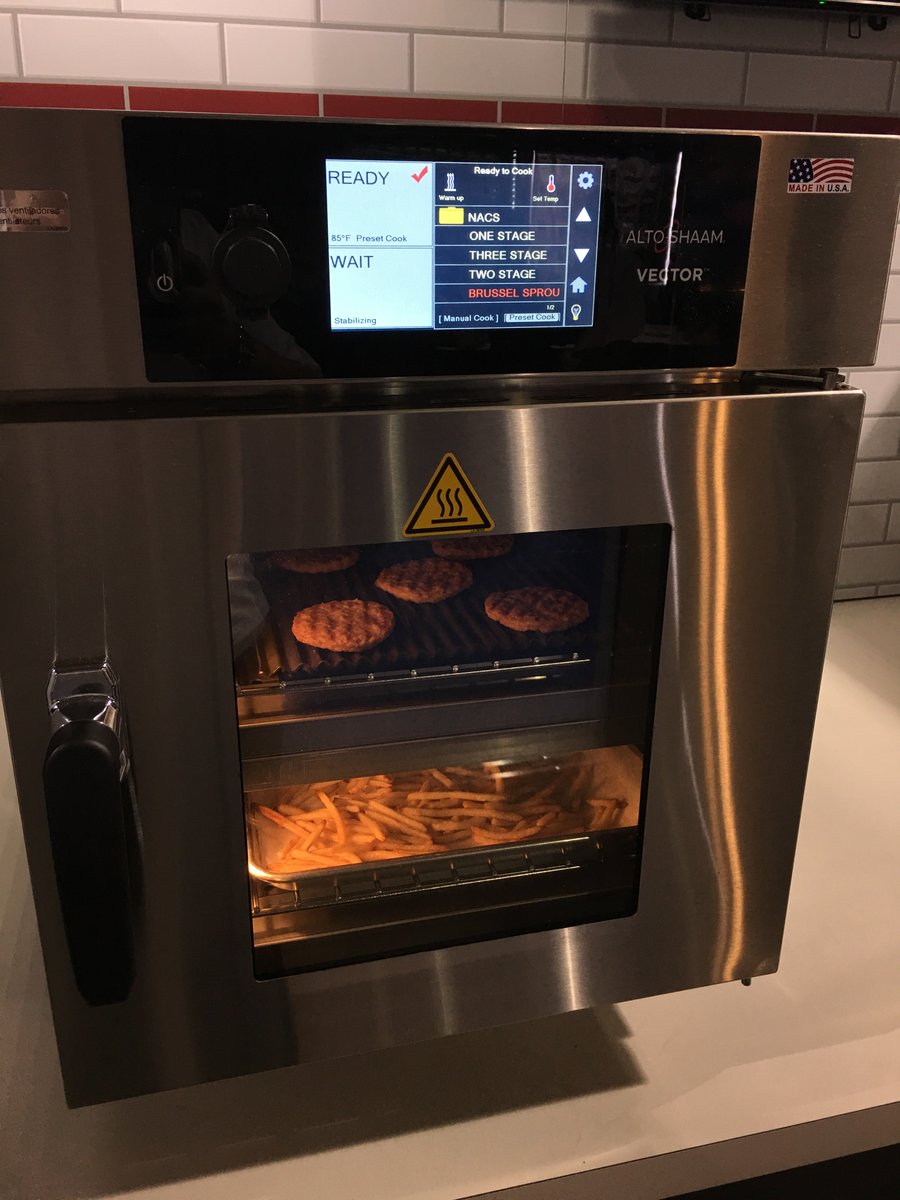 Alto_Chef_WC's tweet photo. We’re at @ConvenienceU #Carwacs show with the new @Alto_Shaam Vector #ventless oven and many C-Store solutions for Cook and Holding. Drop by for a bite! https://t.co/PN1svssOvQ
