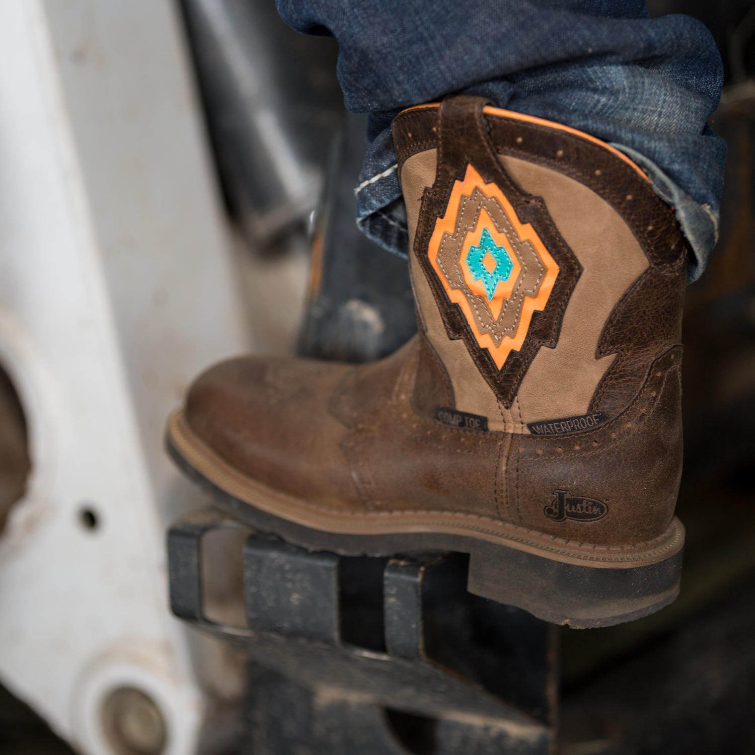 justin boots safety toe