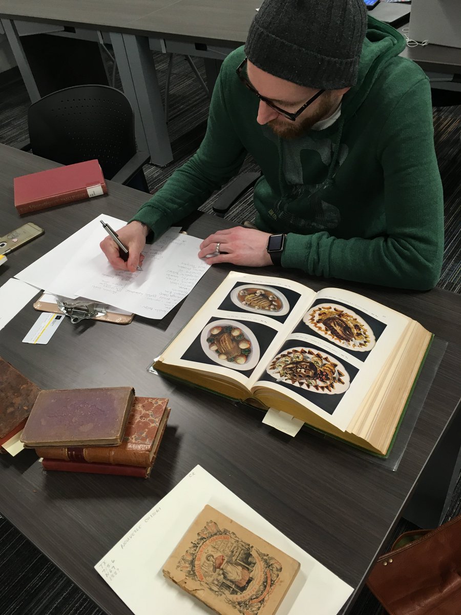 ArrellFoodInst's tweet photo. On Monday, Food laureate @FoodDayCanada brought some top Toronto chefs to @uglibrary @UoG_ASC to check out the fantastic archival cookbook collection!
Anita will be helping design #AFoodSummit meals and we can't wait! https://t.co/Q0vcXVmesA